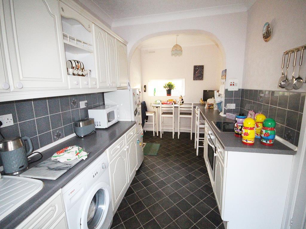3 bedroom semi-detached house SSTC in Nelson - IMG_0636.jpg